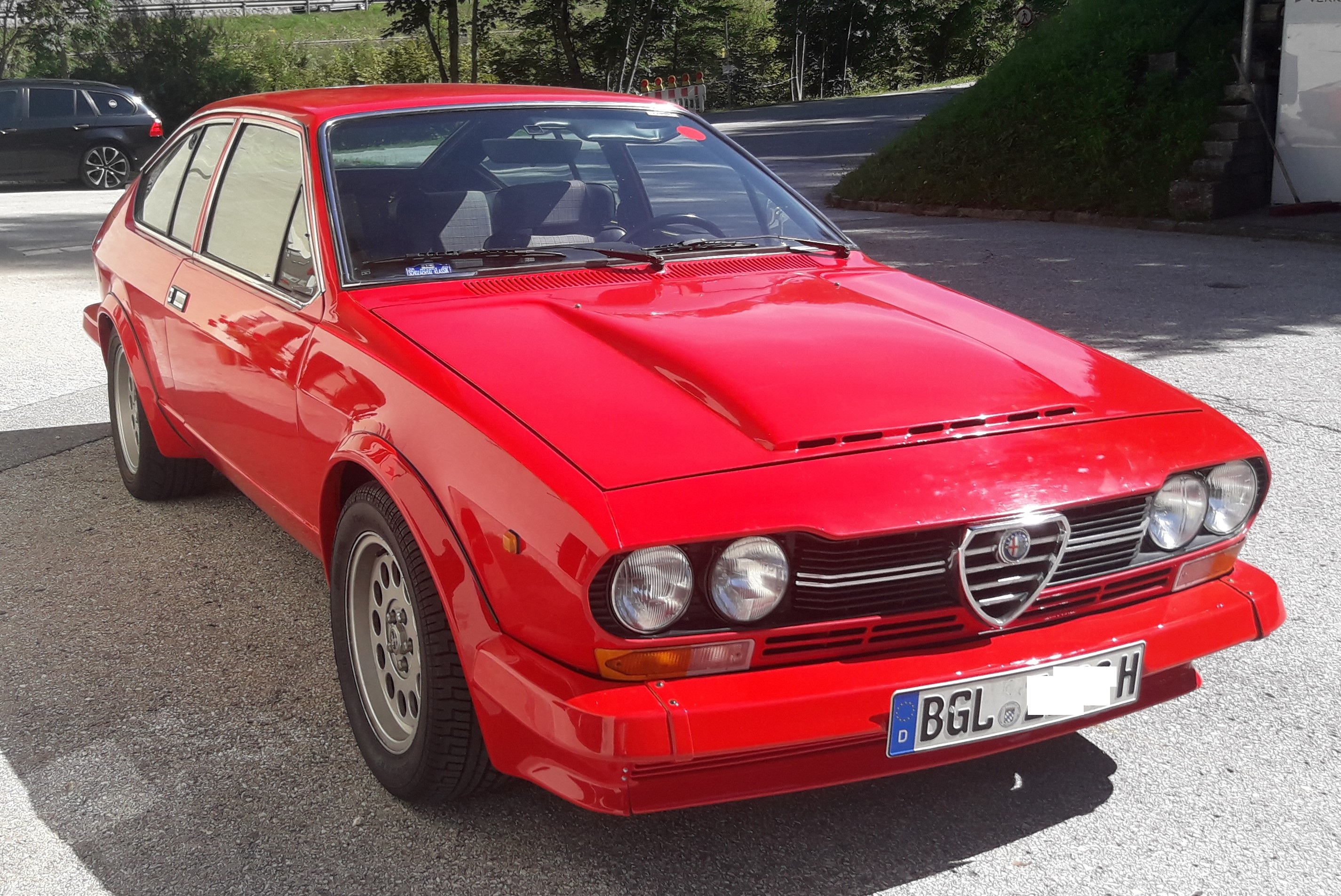 Alfetta Gtv 2 6i V8